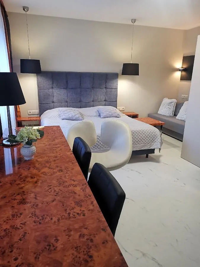 317 W Royal Tuli Sand Prywatny Apartament Przy Plazy Z Aneksem Kuchennym Kolberg